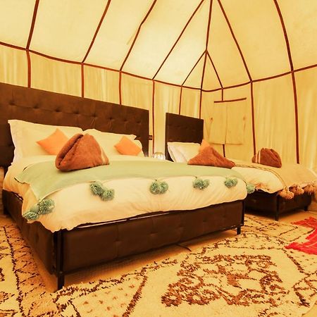 מלון Adrouine Sunset Luxury Camp מראה חיצוני תמונה